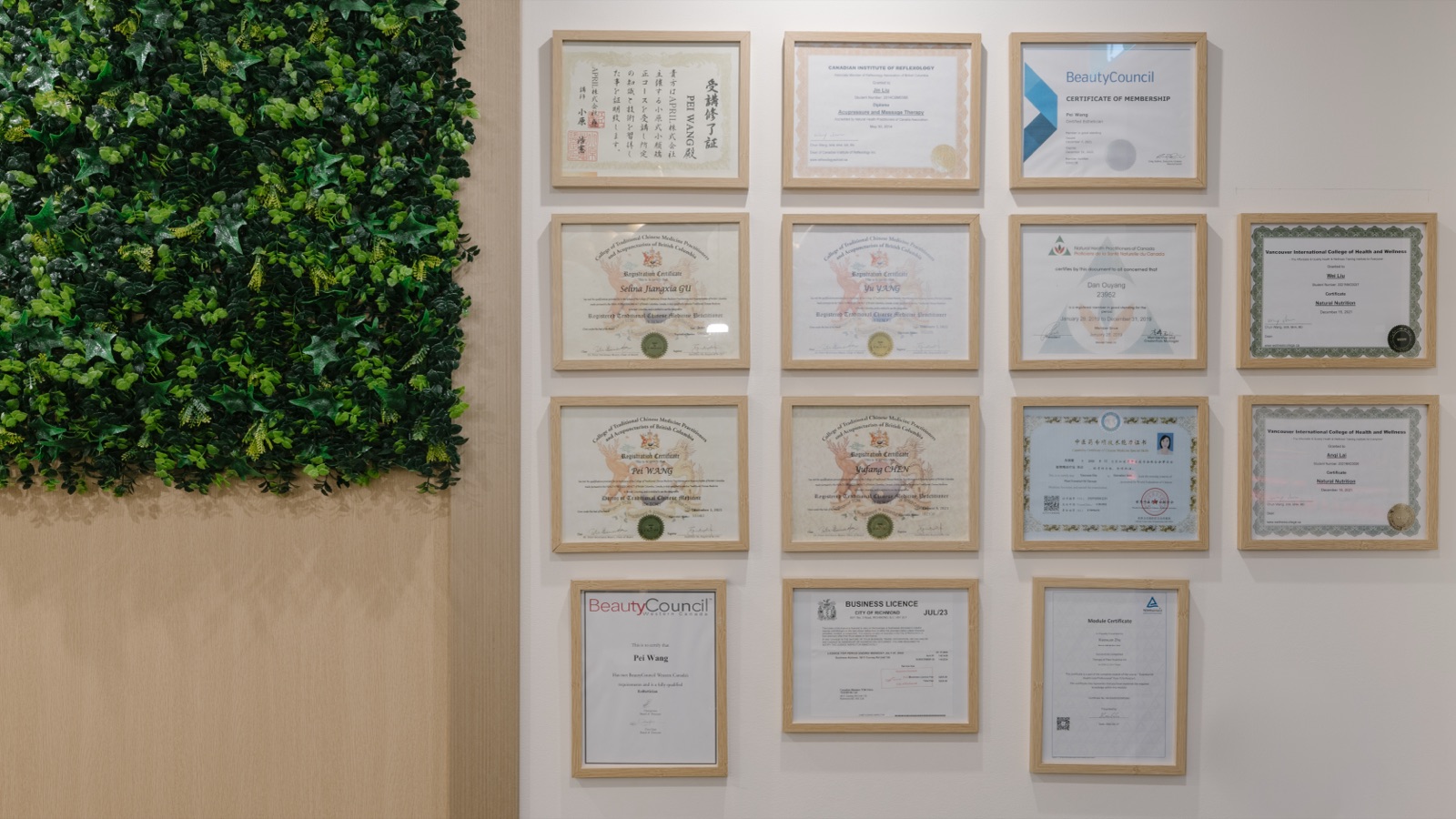 Registered practitioner credentials at Canadian Western TCM Richmond