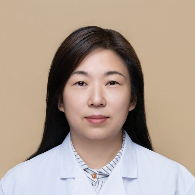 Portrait of Jasmine Zhang
