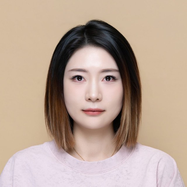 Portrait of Serena Chen