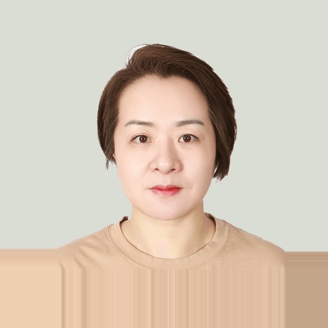 Portrait of Eunice Zhang